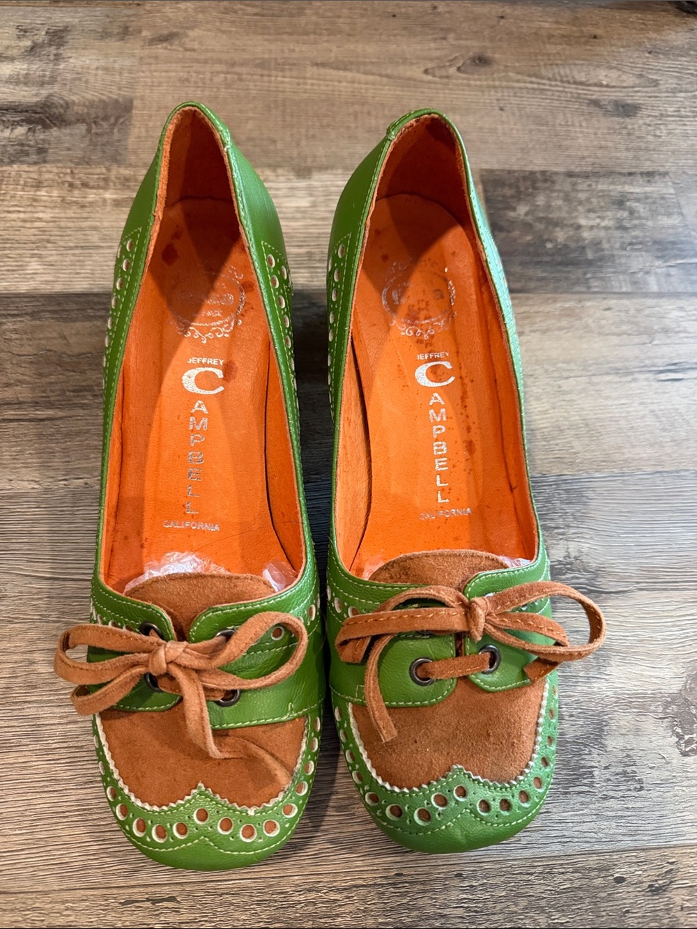 Jeffrey Campbell Green & Brown Leather Bow-Accent Loafers